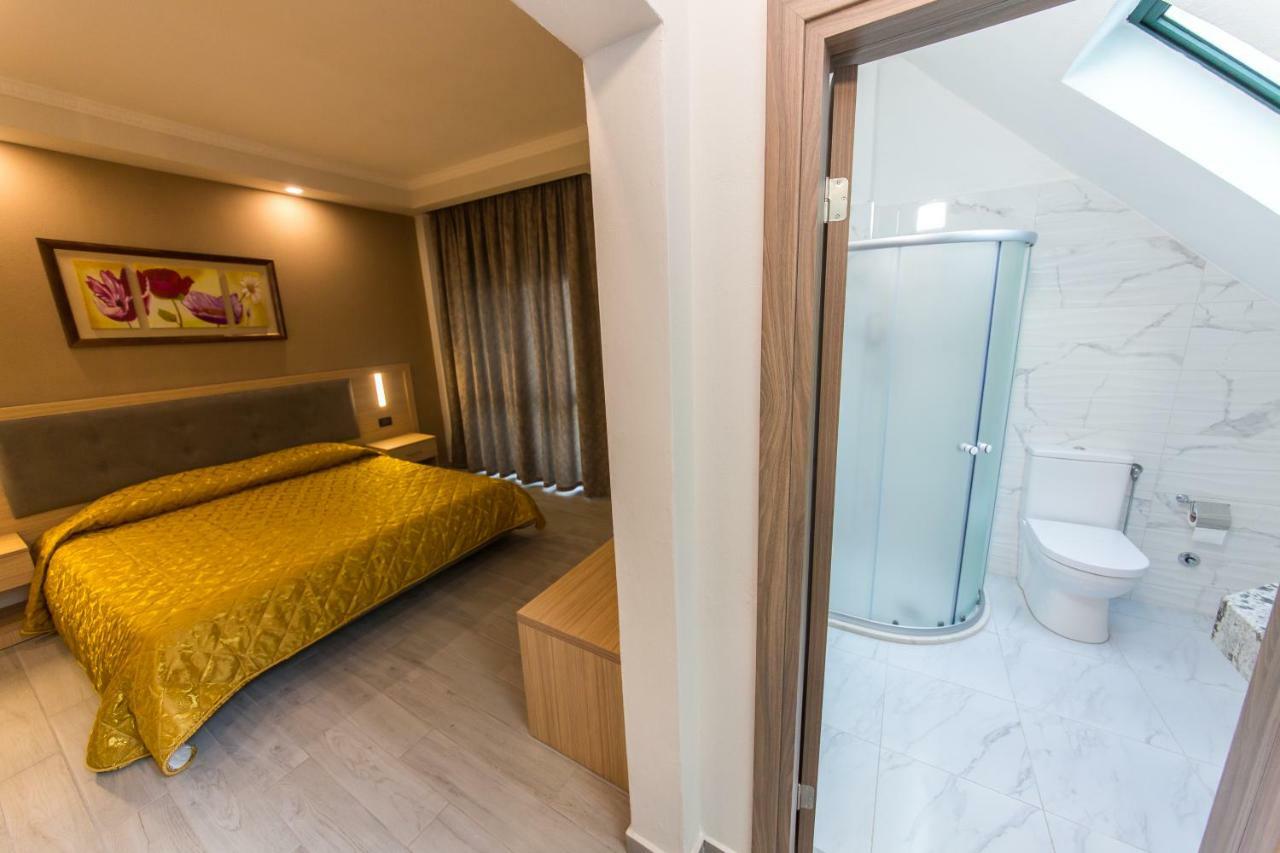 Western Star Hotel Дуррес Экстерьер фото